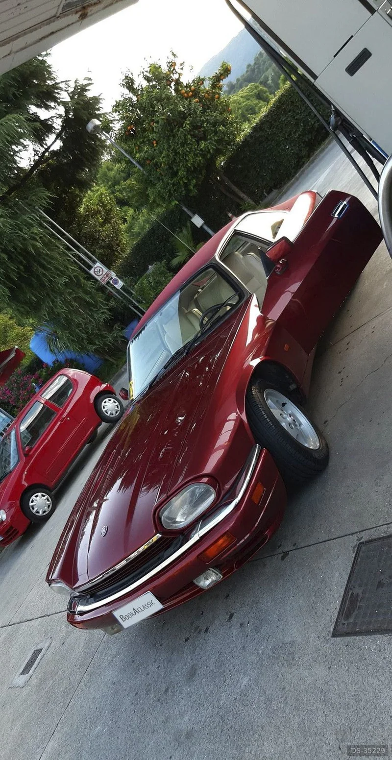 1989 Jaguar Xjs in Genova 3
