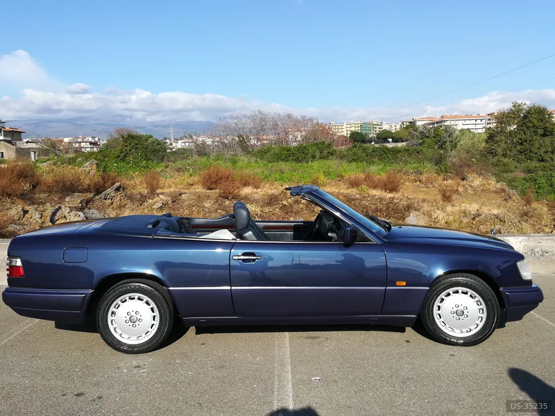 1994 Mercedes-Benz 200e Cabrio in Aci Sant'antonio 2