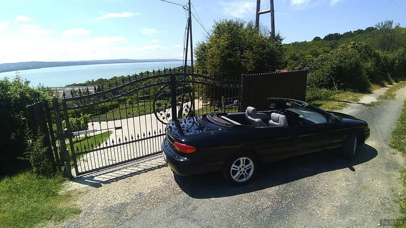 1997 Chrysler Stratus Sunset in Malacky 2