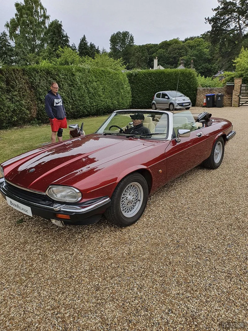 1992 Jaguar Xjs Convertible in Uxbridge 2