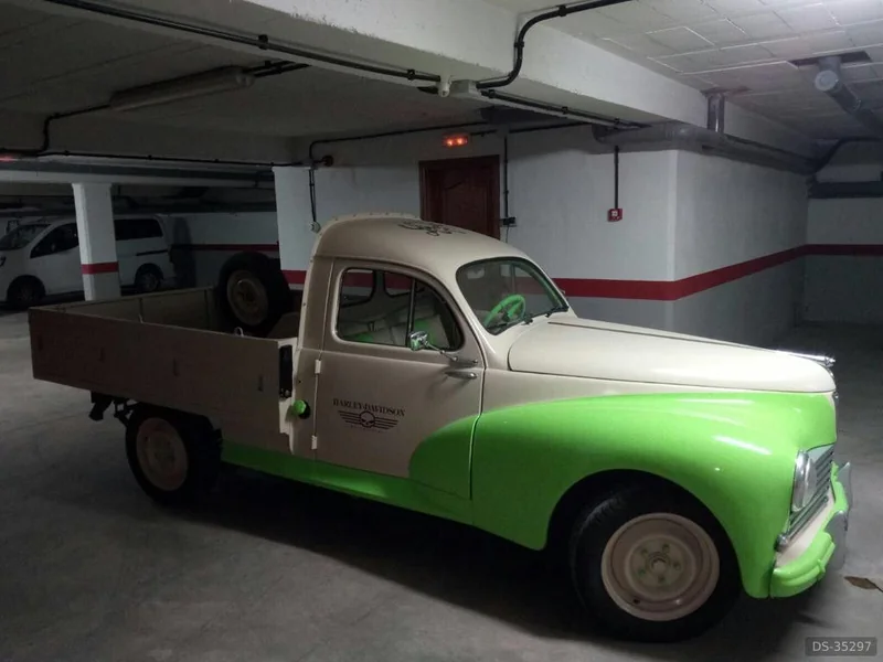 1956 Peugeot 203 Bache Pick Up C8 in Ciempozuelos 4