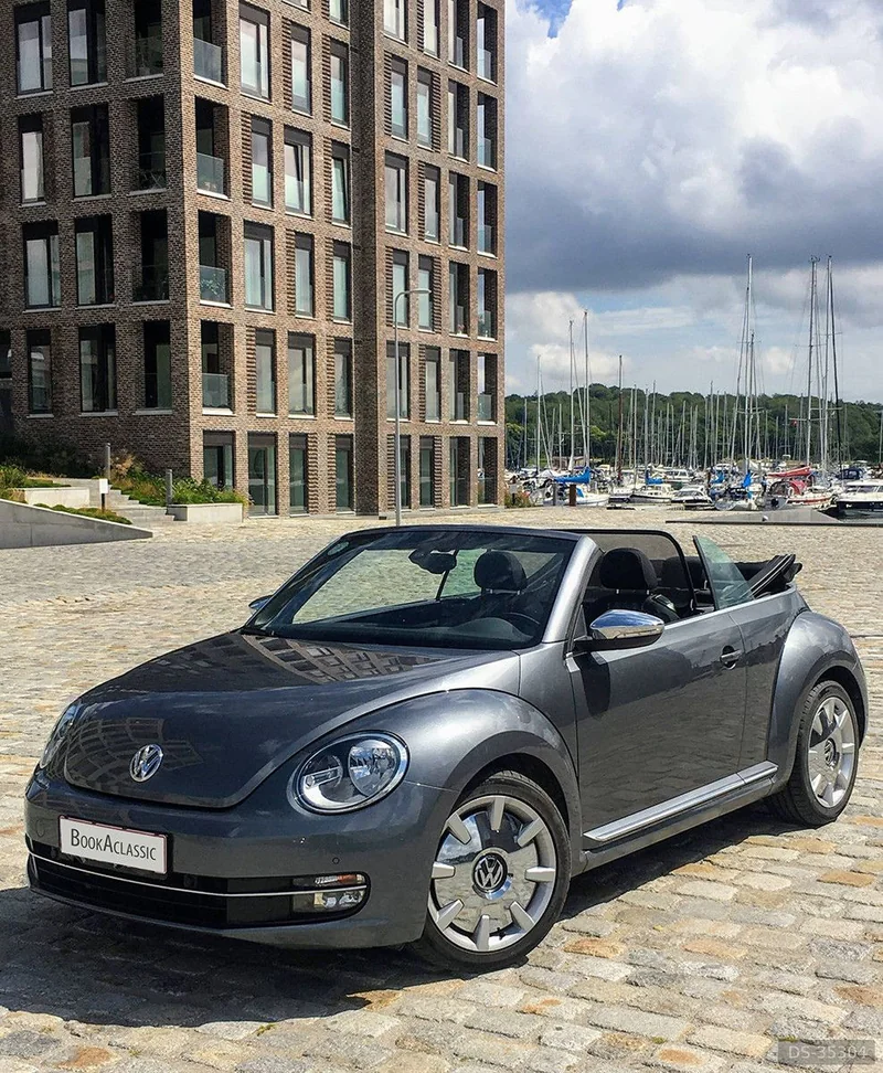 2015 Volkswagen Beetle Cabriolet in Jelling