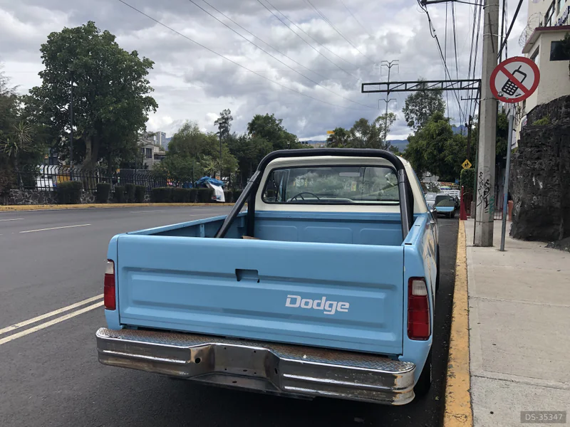 1979 Dodge D100 in Mexico 4
