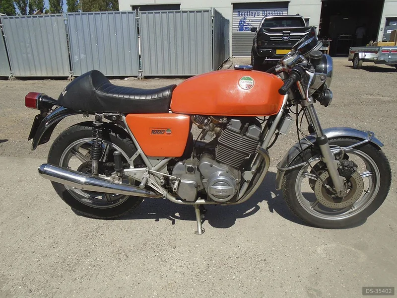 1977 Laverda Jota in Halstead 2