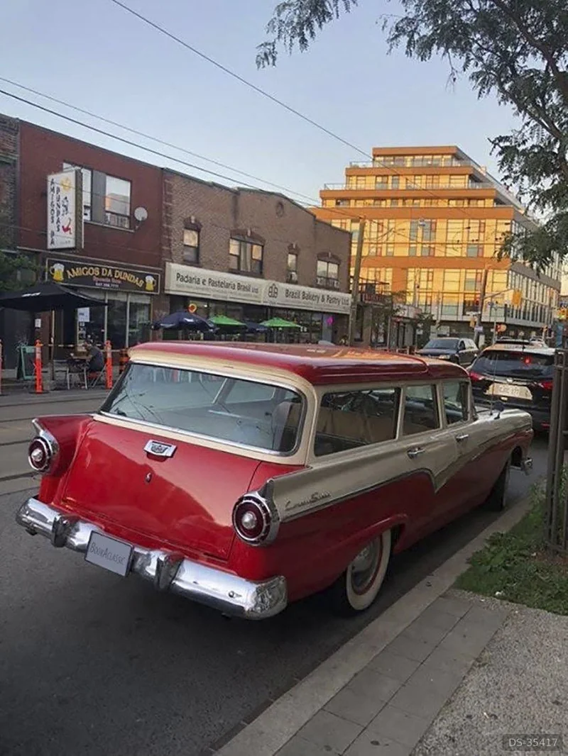 1957 Ford Country Sedan in Toronto 4