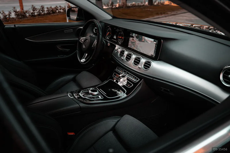 2017 Mercedes-Benz E220 D in Bratislava 4