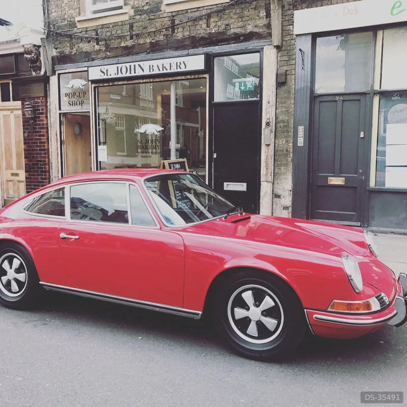 1971 Porsche 911 in London 4