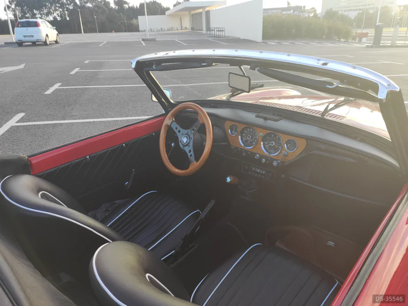 1969 Triumph Spitfire Mk3 in Aveiro 3