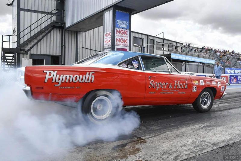 1969 Plymouth Road Runner in Rushden 2