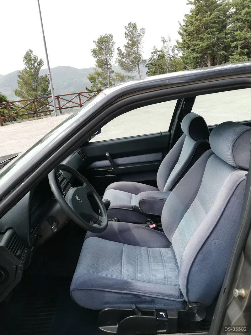 1990 Alfa Romeo 164 in Airola 6