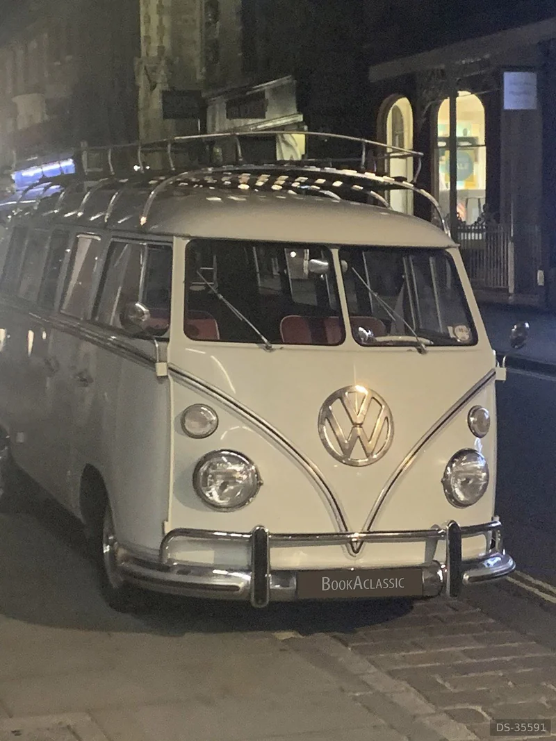 1965 Volkswagen Splitscreen Camper in Winchester 4