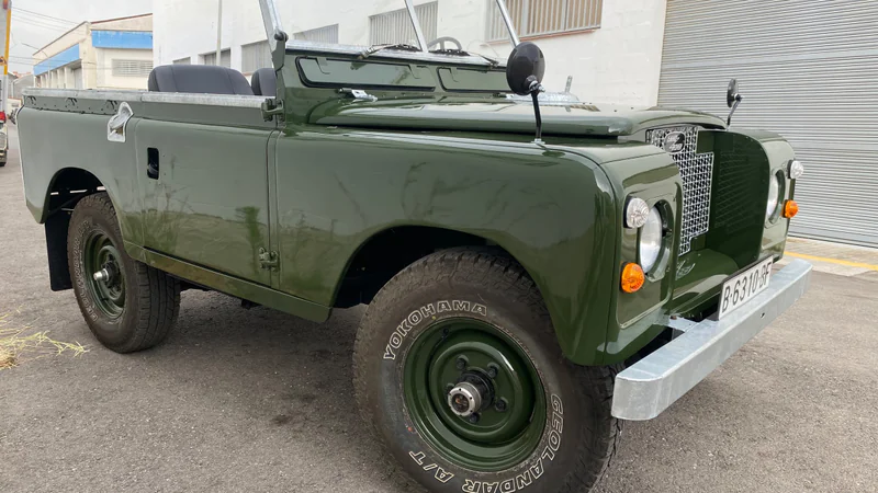 1972 Land Rover Serie 3 88 in Barcelona 12