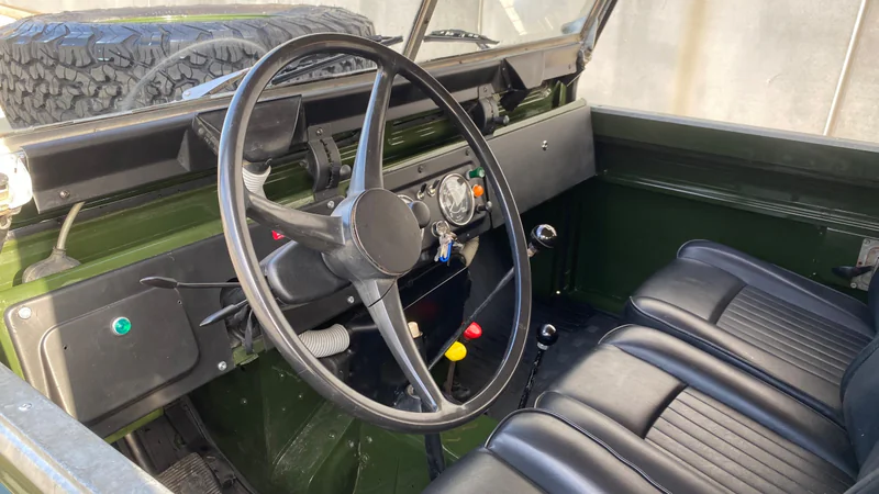 1972 Land Rover Serie 3 88 in Barcelona 16