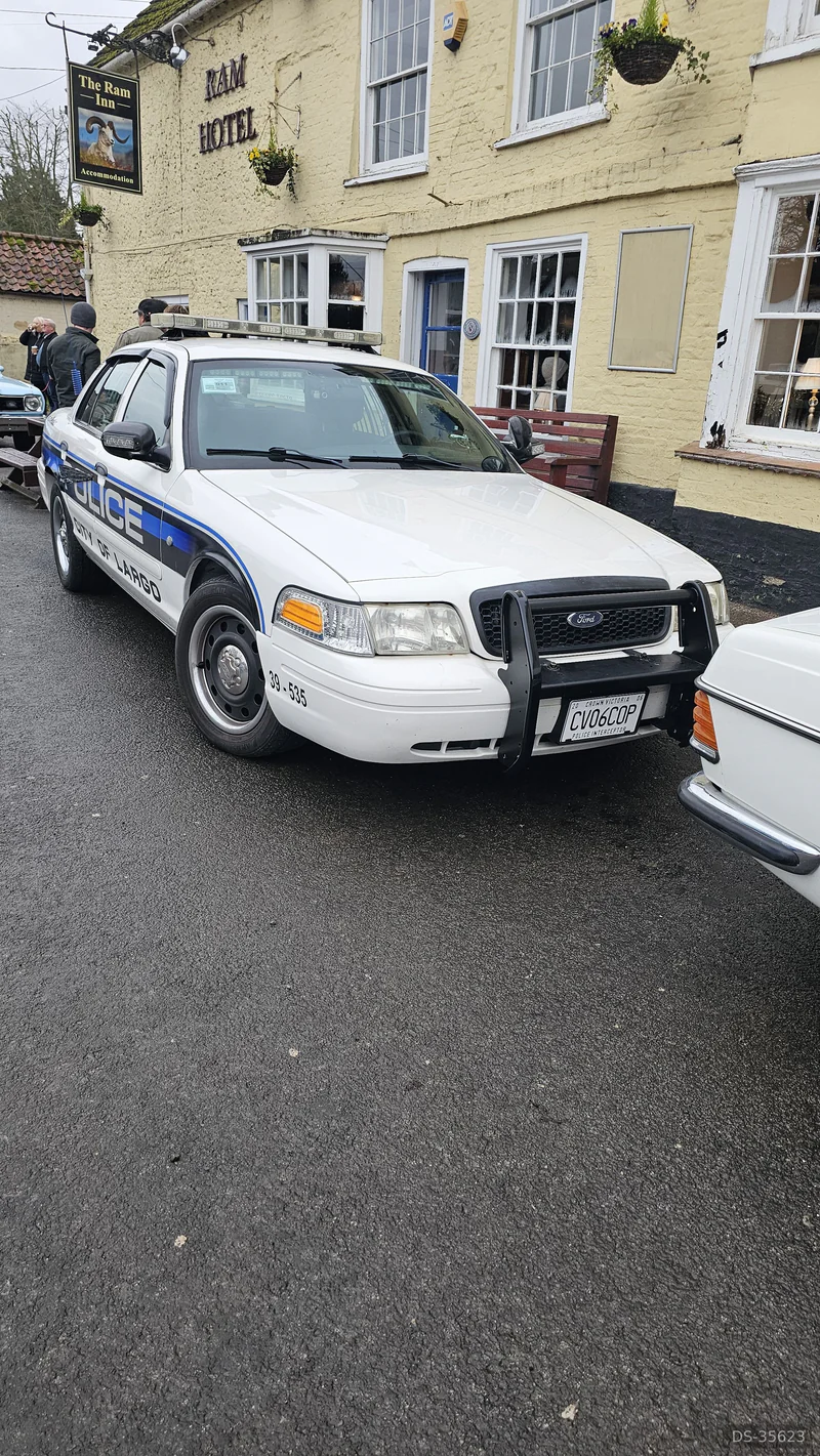 2006 Ford Crown Victoria in Norwich 10