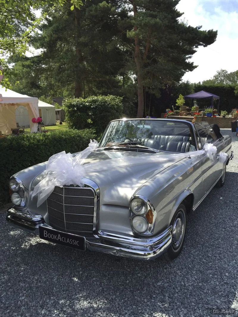 1965 Mercedes-Benz 220 SEB Cabriolet