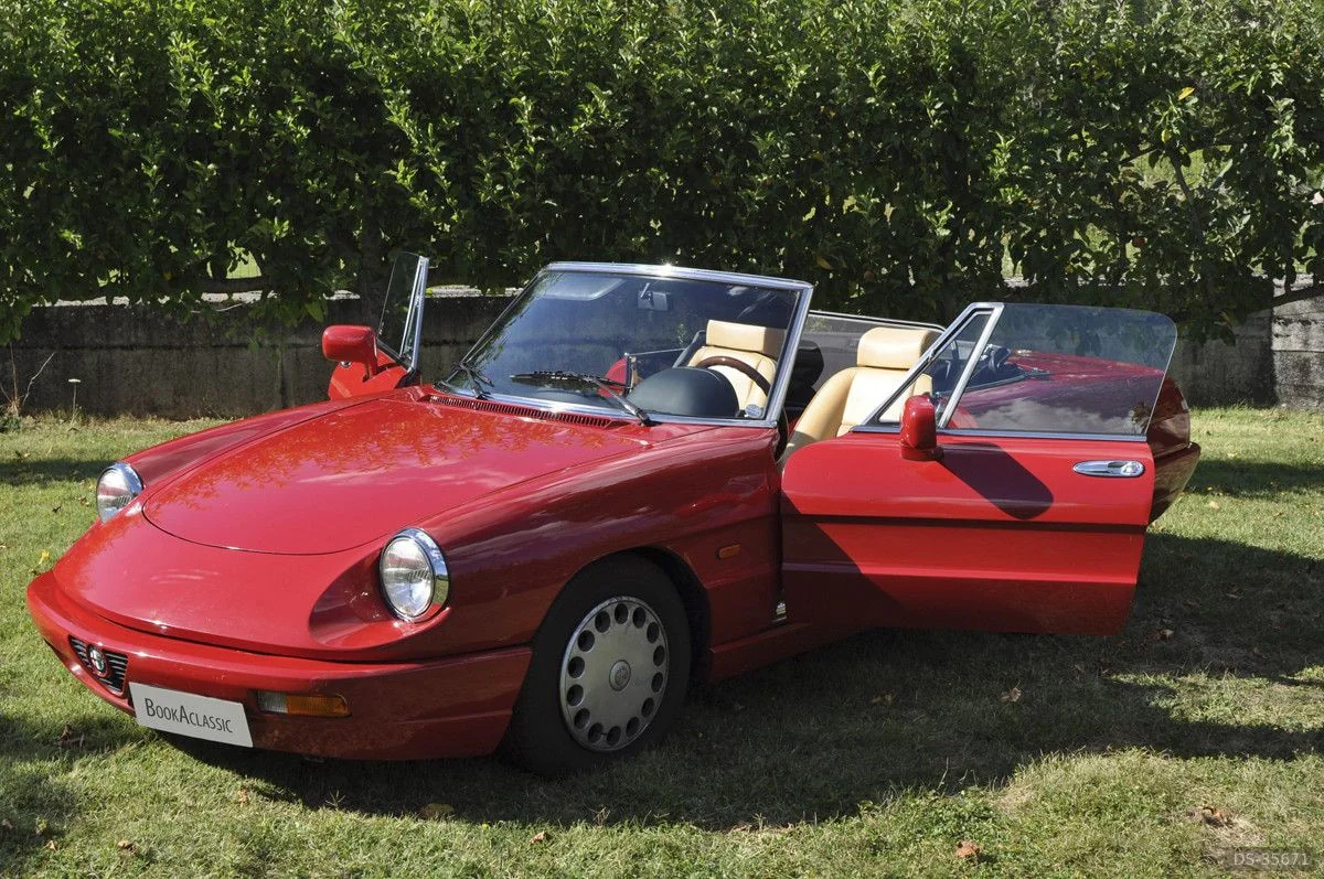 1991 Alfa Romeo Spider Duetto