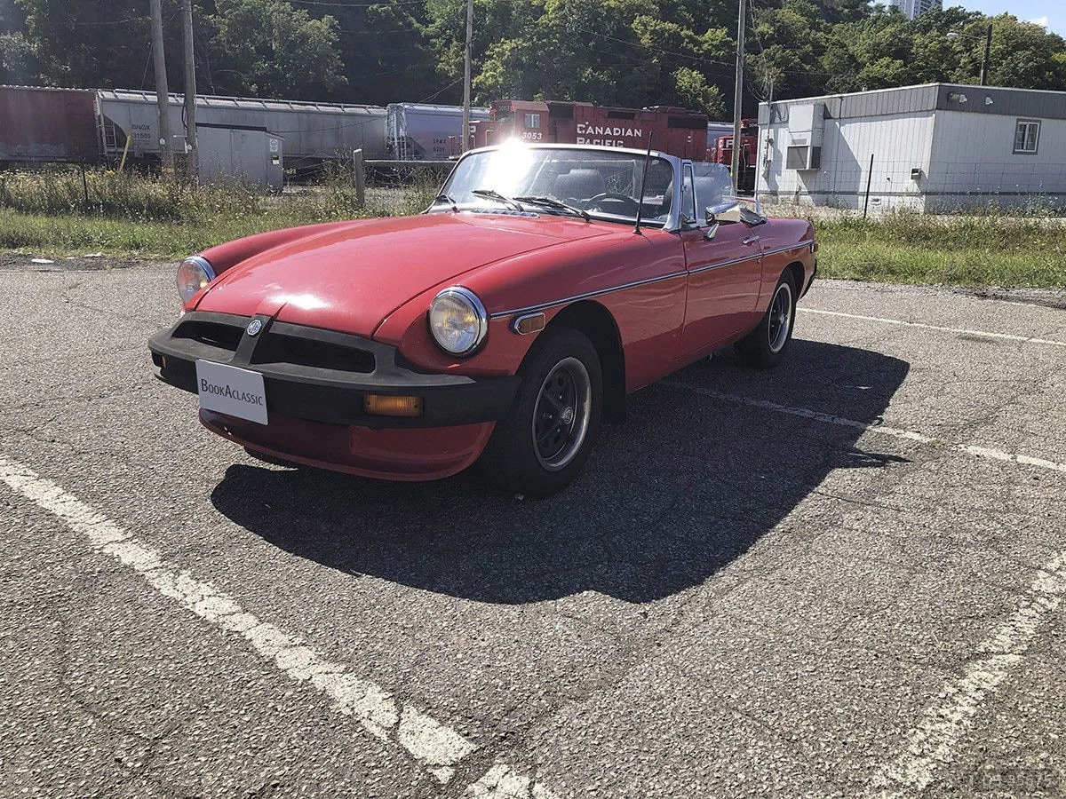 1977 MG B