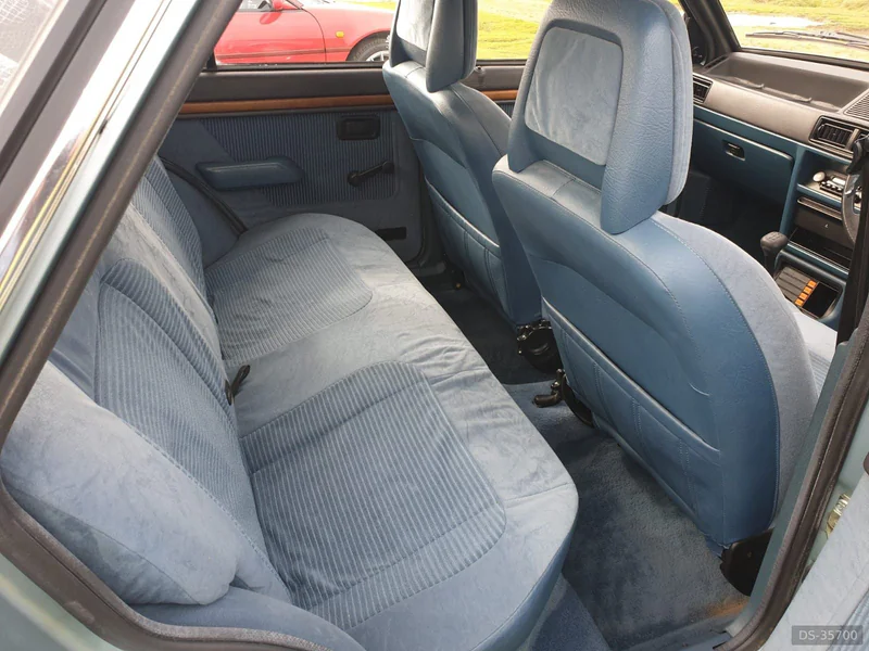 1981 Ford Escort 1.3 Ghia in Stourport-on-severn 6