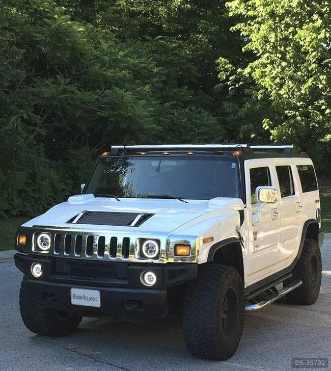 2003 Hummer H2 in Toronto 1