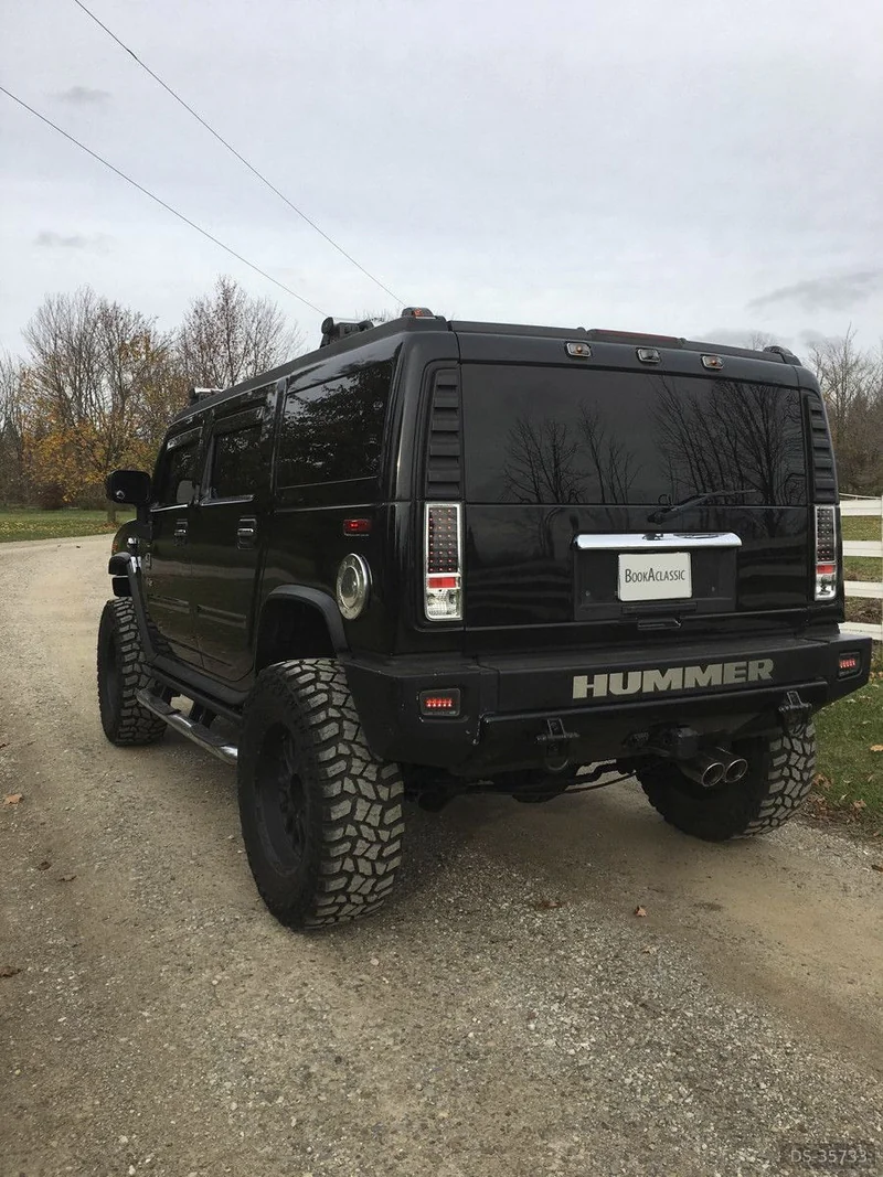 2005 Hummer H2 in Toronto 3