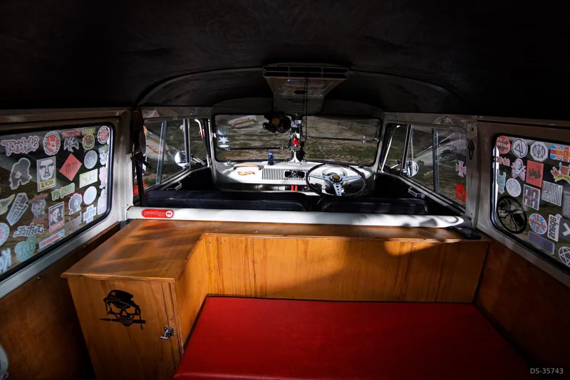 1963 Volkswagen Split Screen in London 6