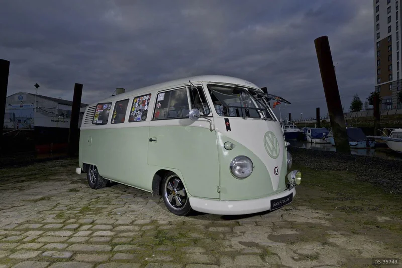 1963 Volkswagen Split Screen in London 4