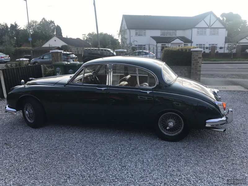 1963 Jaguar Mk2 in Staines 6