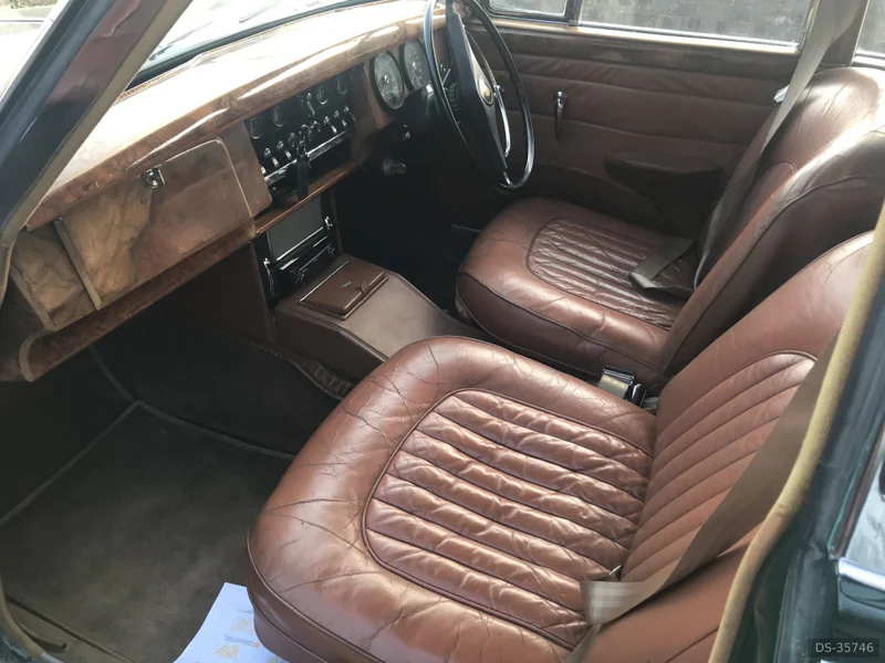 1963 Jaguar Mk2 in Staines 4
