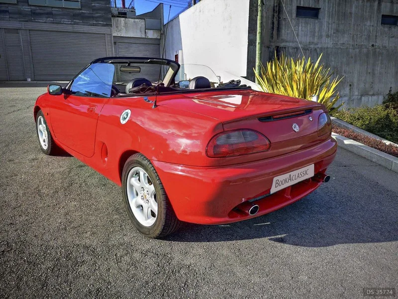 1996 MG MGF in Vila Meã, Amarante 4