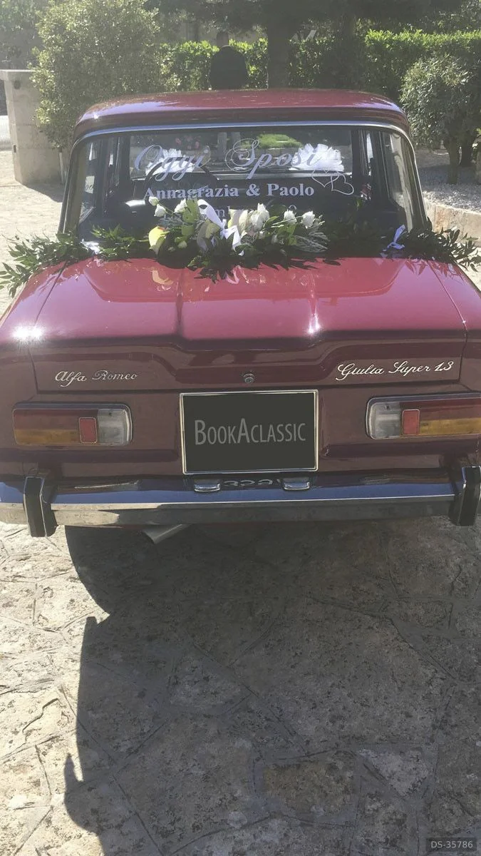 1973 Alfa Romeo Giulia Super 1.3 in Locorotondo 2