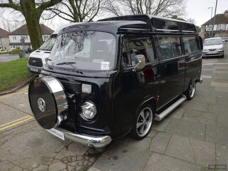 2010 Volkswagen Danbury Brazilian in Hove 2