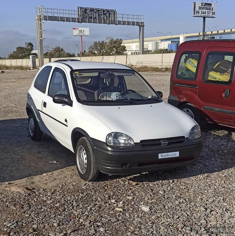 1993 Opel Corsa B in Mislata