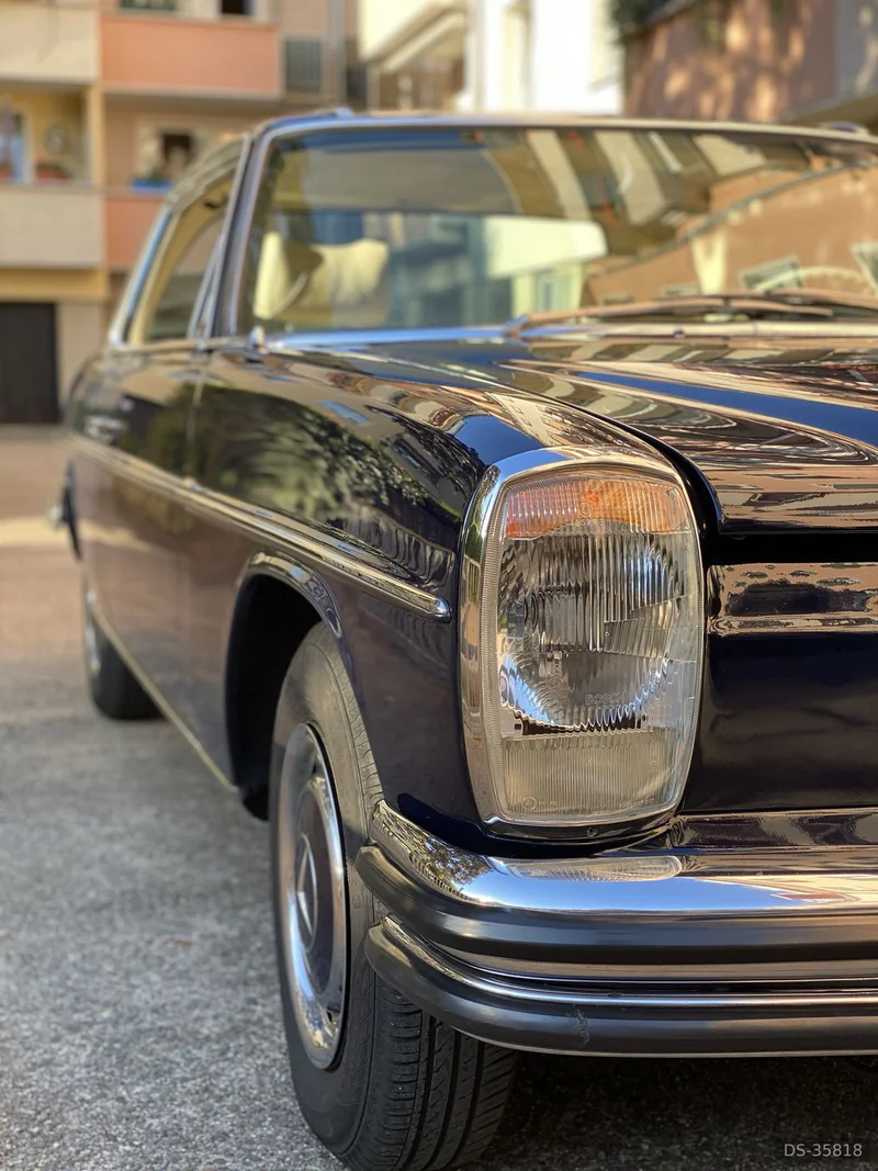 1971 Mercedes-Benz W114 Coupé in Köln 6