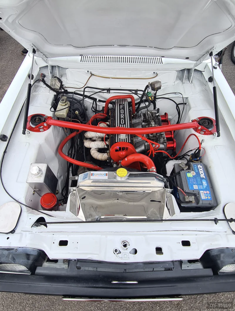 1986 Ford Capri in Nantyglo 6