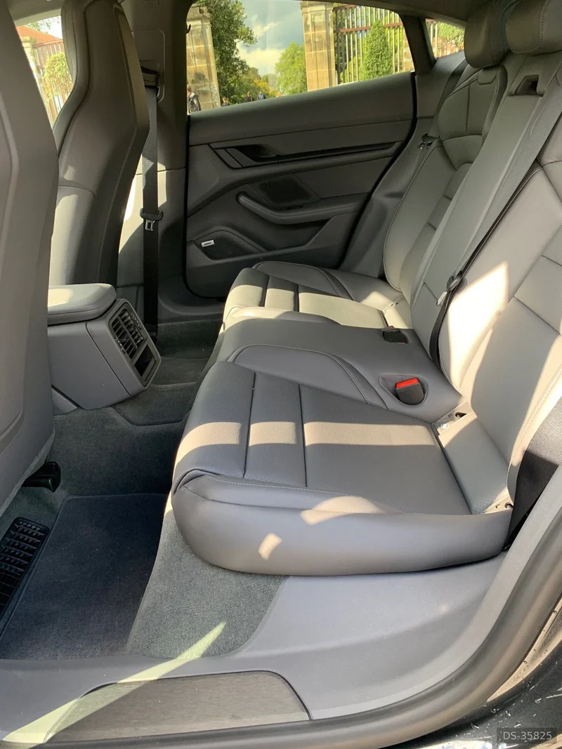 2020 Porsche Taycan 4S in Frederiksberg 10