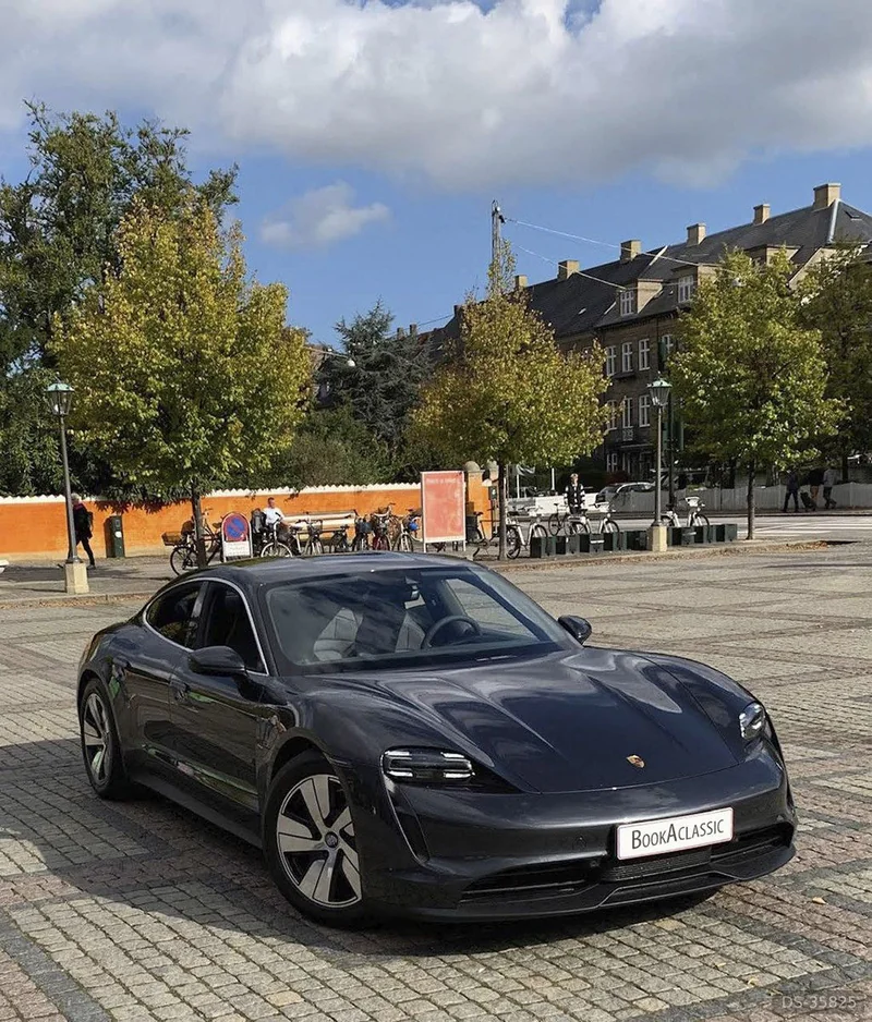 2020 Porsche Taycan 4S