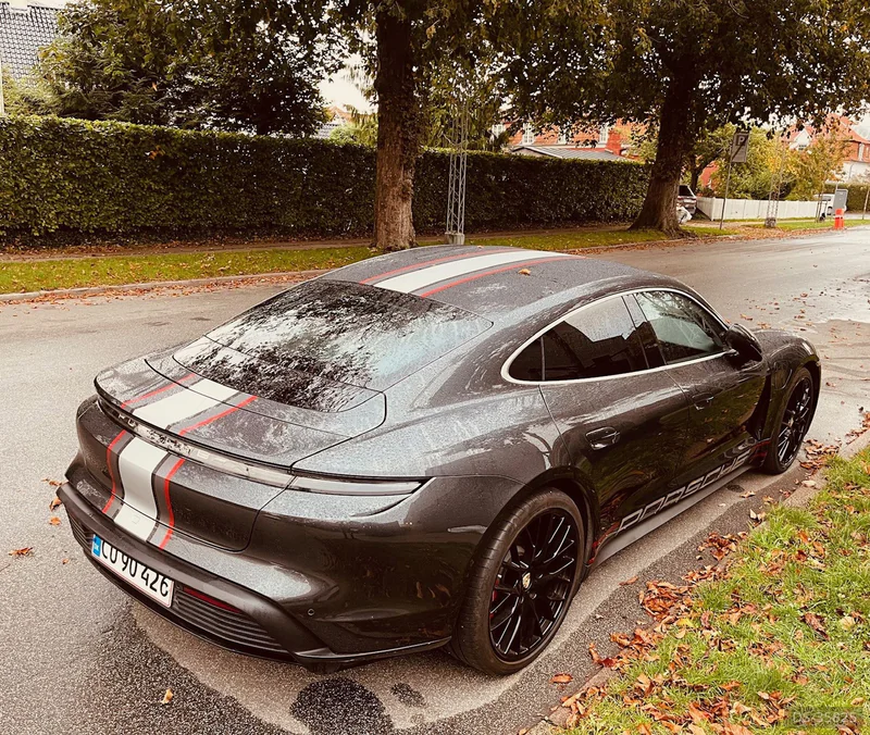 2020 Porsche Taycan 4S
