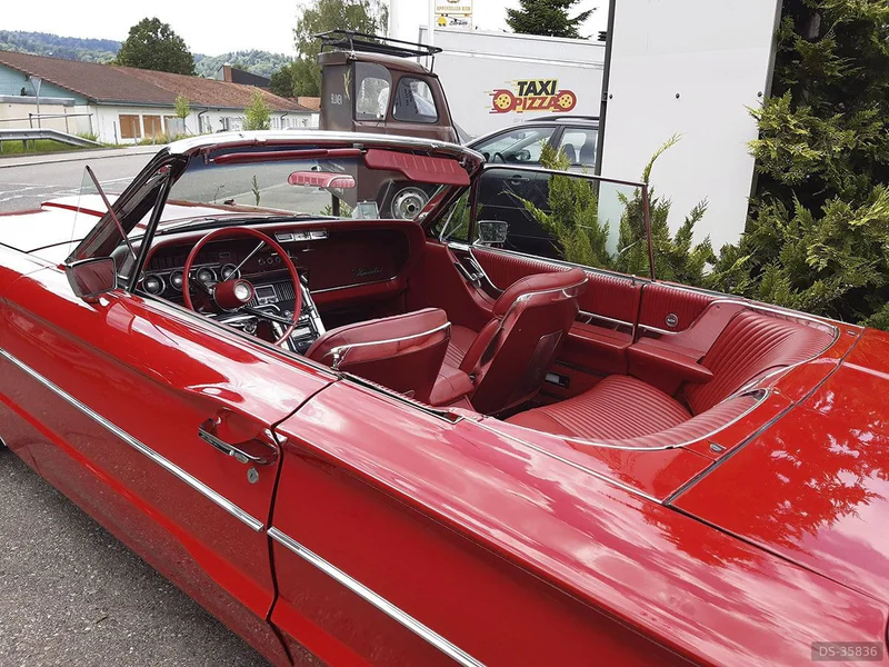 1965 Ford Thunderbird Roadster in Elgg 3