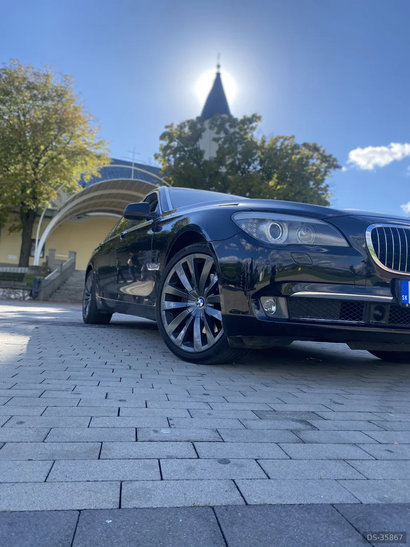 2010 BMW Rad 7 in Nitra 3