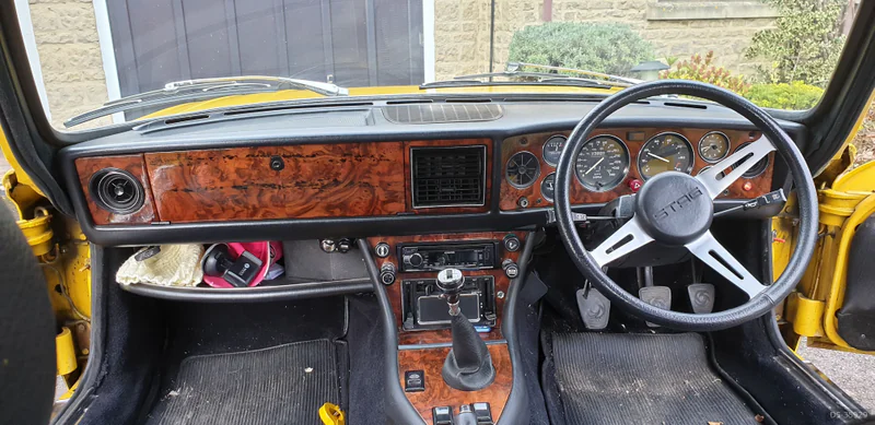 1975 Triumph Stag in Clanfield 5