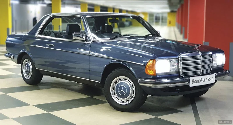 1983 Mercedes-Benz 230CE in London 3