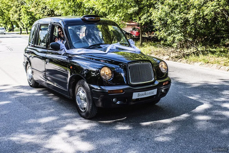 2003 London Taxi Tx2 in Brno 3