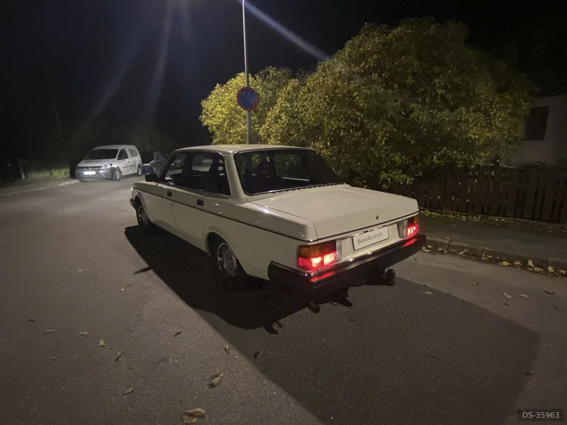 1981 Volvo 240 in Stockholm 6