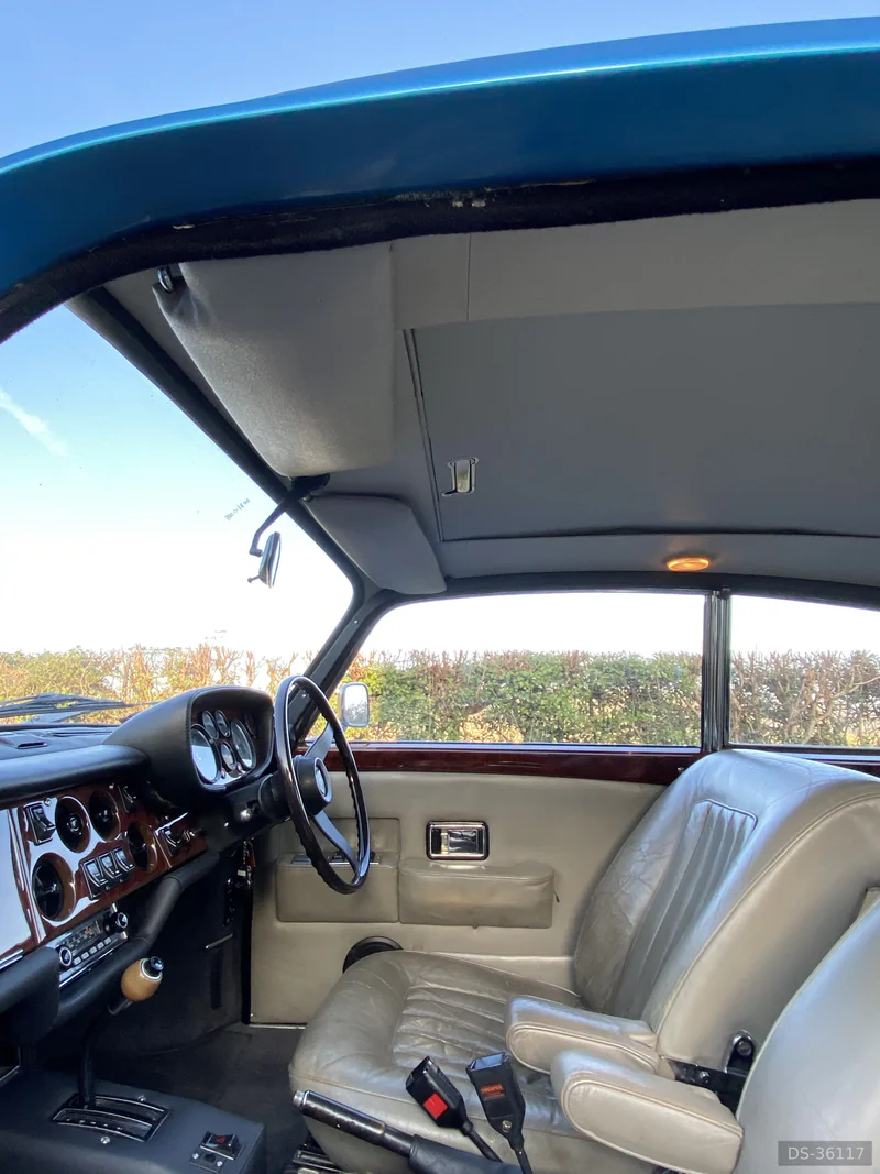 1976 Bristol 411 Series 5 in Henley On Thames 9