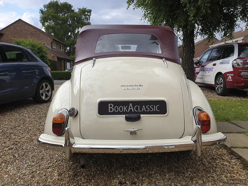 1971 Morris Minor 1000 in King's Lynn 3