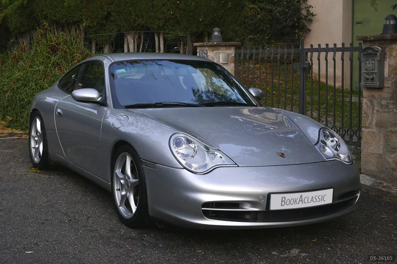 2002 Porsche 996 Carrera 4 Mk 2 in Barcelona 1