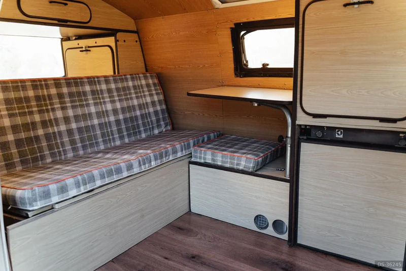1978 Volkswagen Kombi T2 in Barcelona 6