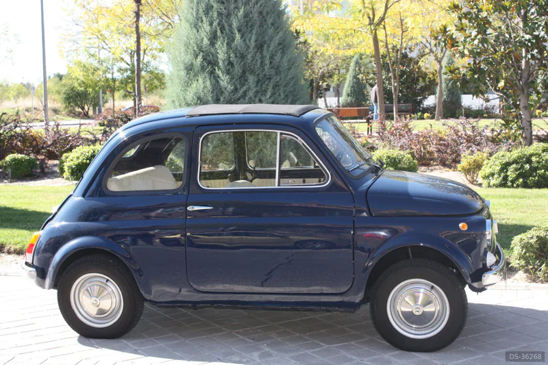 1972 Fiat 500 L in Madrid 5