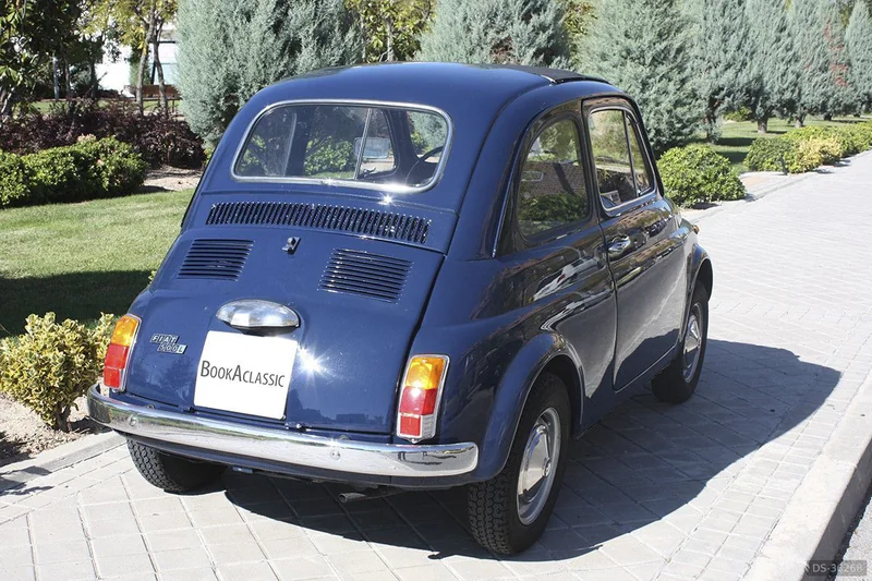 1972 Fiat 500 L in Madrid 4