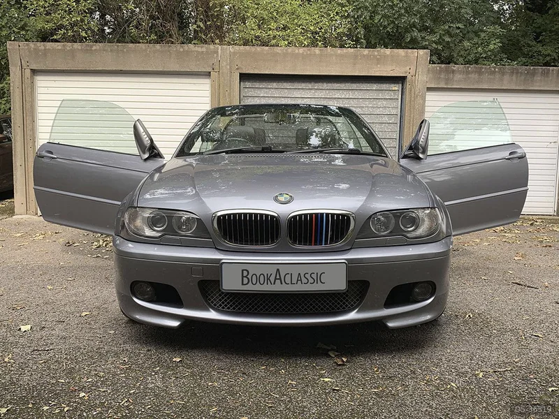 2004 BMW 330ci in London 2